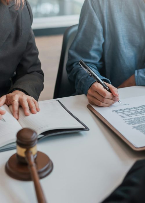 experienced mortgage adviser